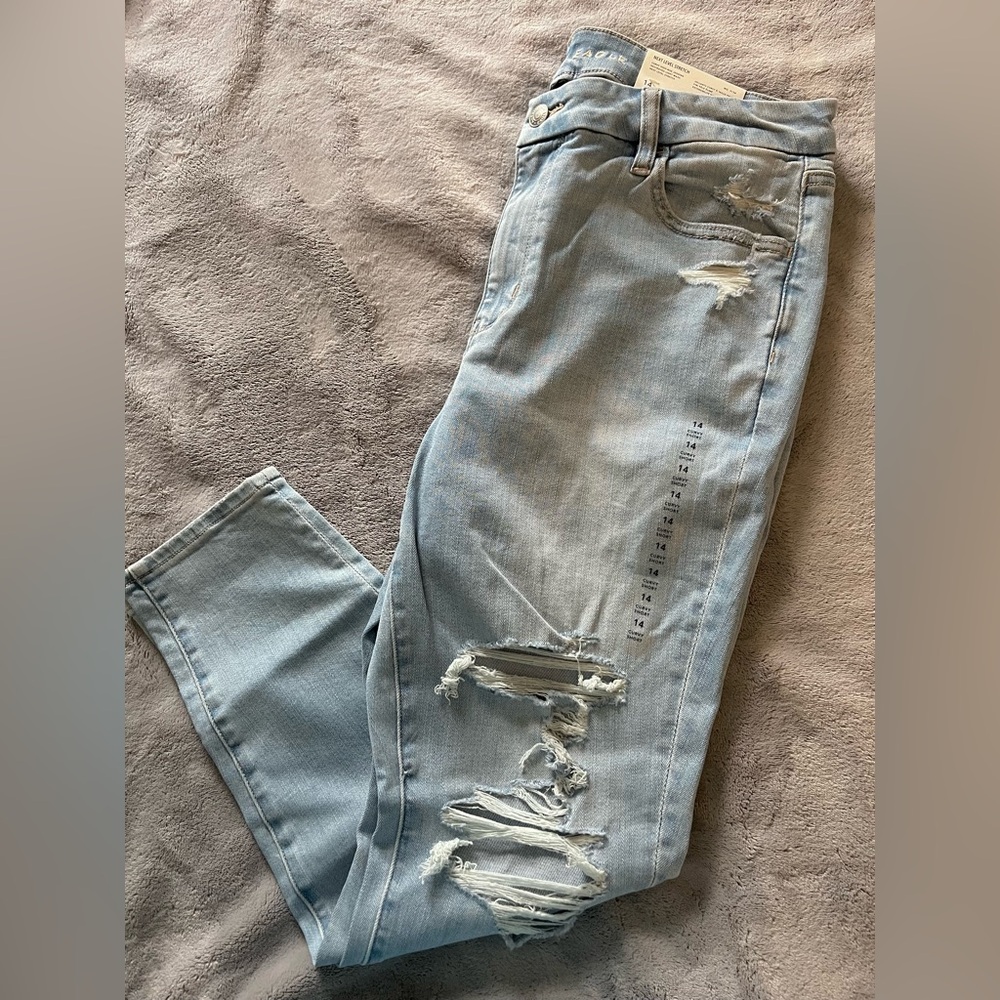 AMERICAN EAGLE Light Blue Distressed Women Jeans